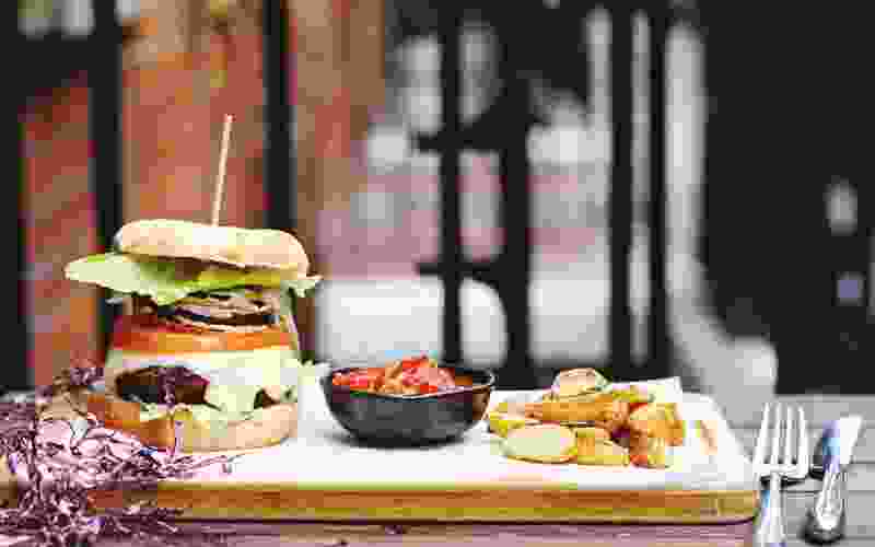 timeline-img3 timeline-img3